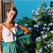 Diplomata al liceo scientifico Pacinotti, attualmente studentessa al quinto anno di Medicina e Chirurgia di Cagliari offre lezioni di scienza, matematica, italiano e più